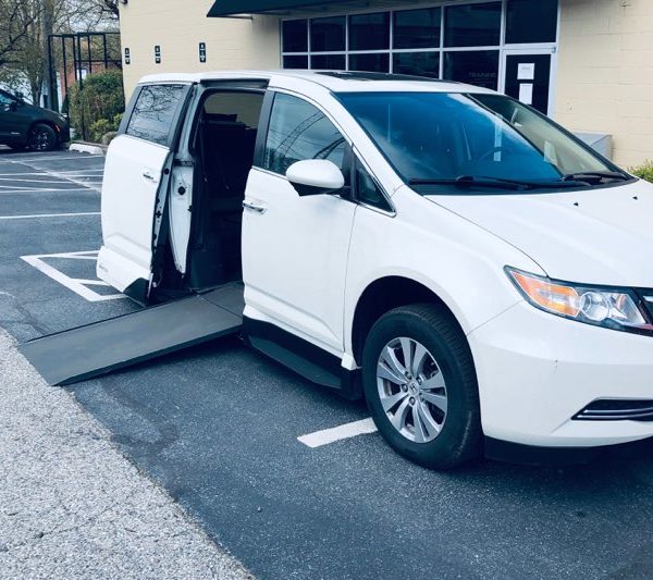 honda odyssey accessible van from side