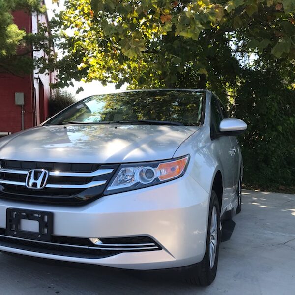 front of honda wheelchair minivan